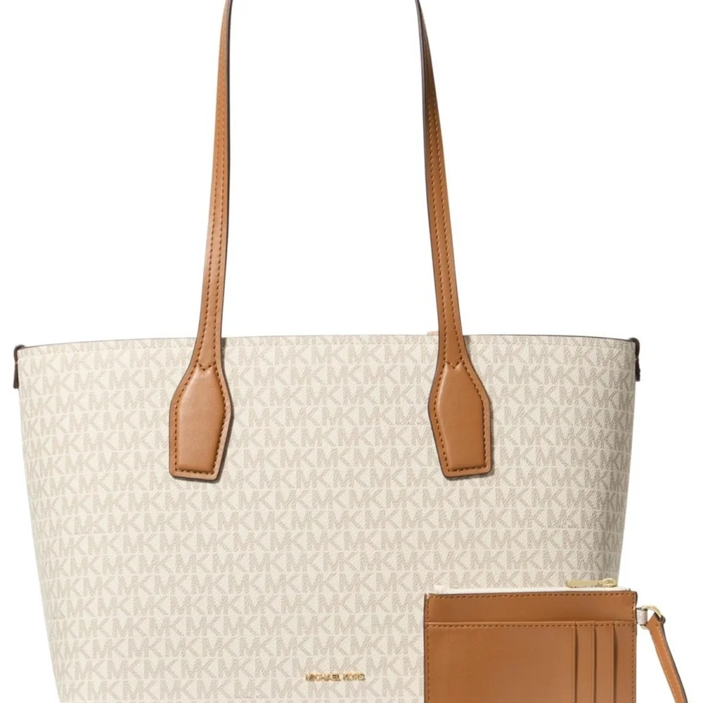 Michael Kors Charlie Tote W Zip case NWT - Picture 2 of 10